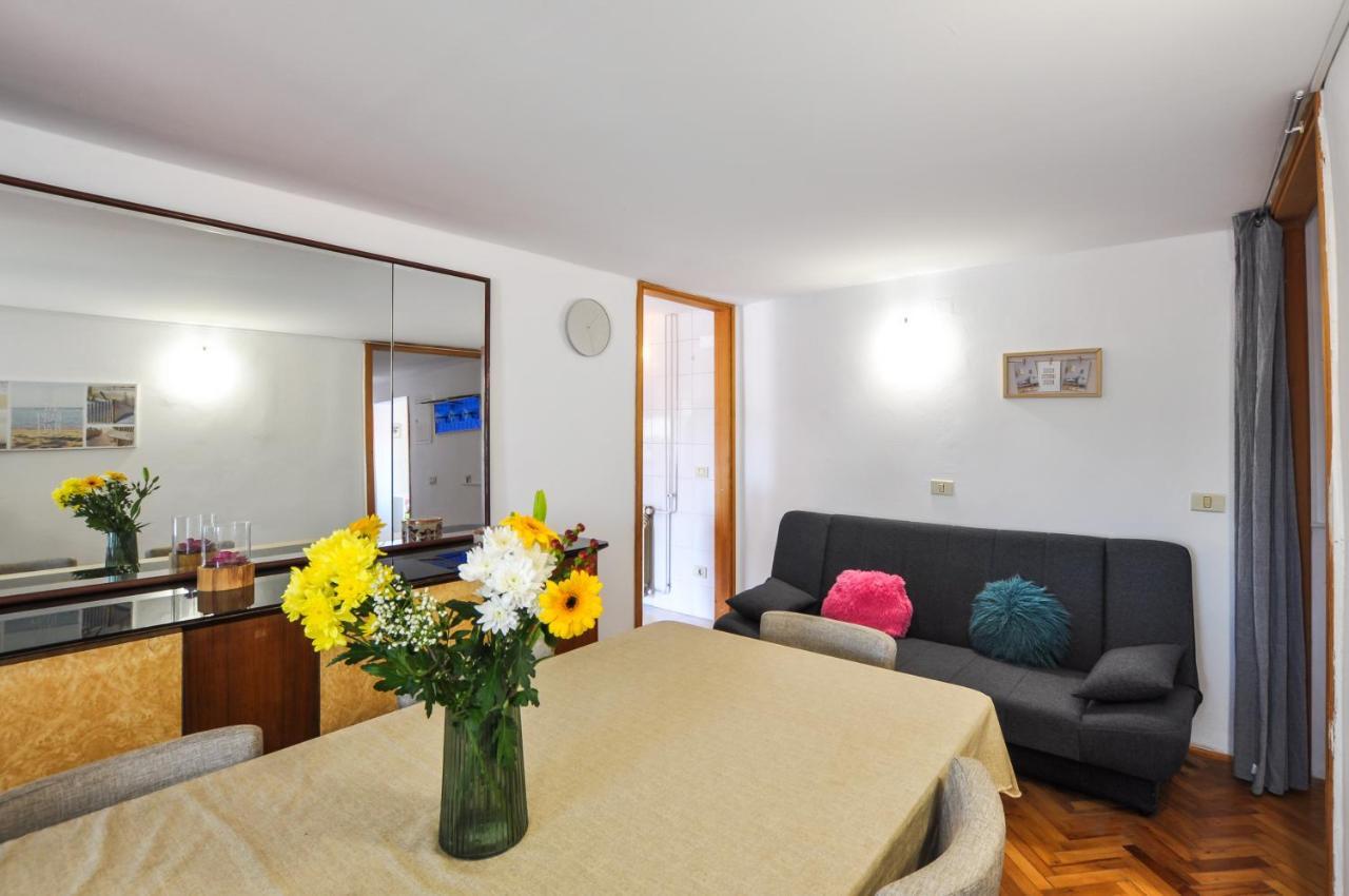 Apartment Katarina - Old Historic Centre With Free Parking